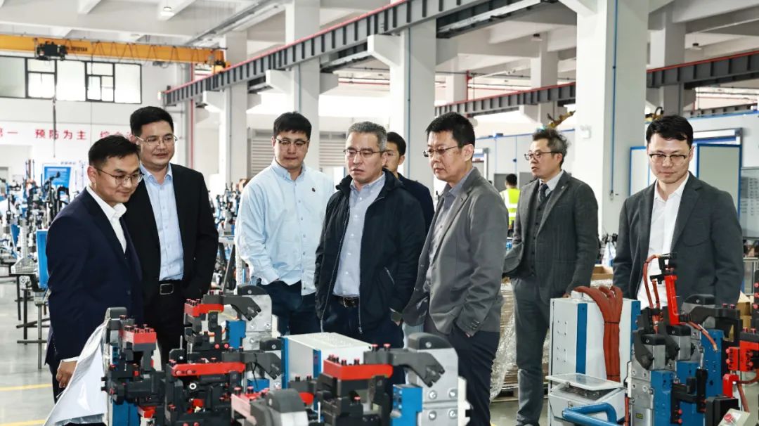 凯时网址携手施耐德 共谱数字化转型新篇